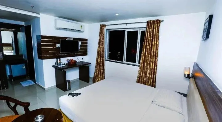 Секундерабад: Hotel Swagath Grand AS Rao Nagar