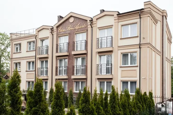carousel image 0