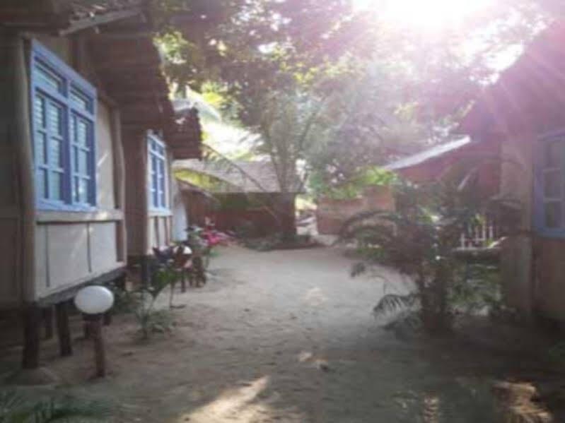 Морджим: Tulsi Huts and Cottages