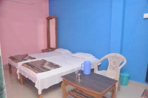 Даполи: Hotel Kavijay