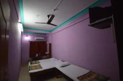 Даполи: Hotel Kavijay