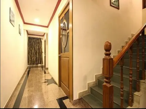 Киим: SAHYADRI