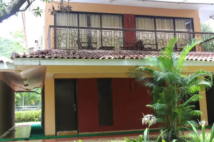Киим: Outpost@ Alibaug Resort