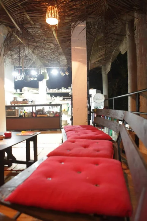 Арамбол: The Noname Guest House