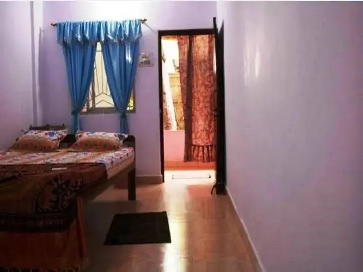 Арамбол: The Noname Guest House