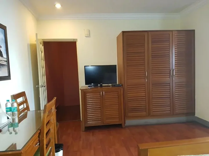 Бангалор: Hotel Trinity Suites