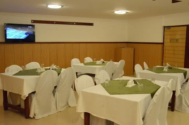 Бангалор: Hotel Trinity Suites