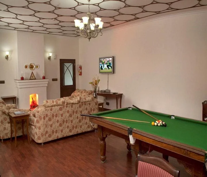 Массури: OYO 2856 Tullahmore Estate