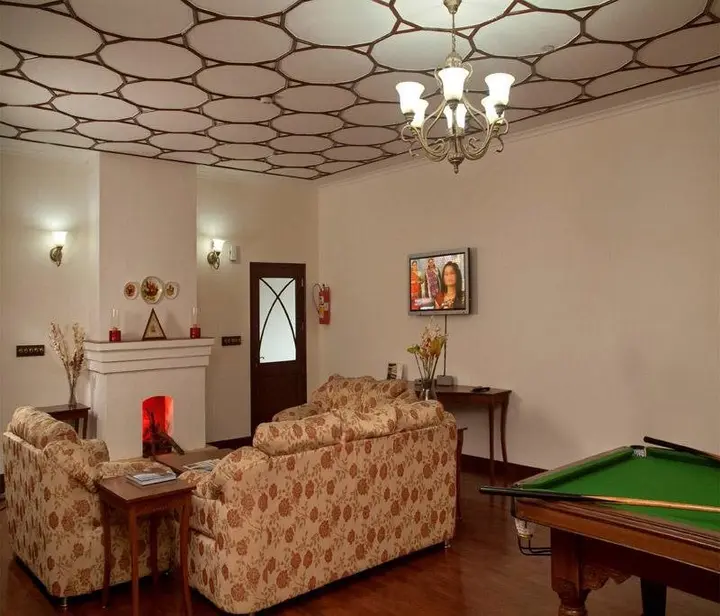 Массури: OYO 2856 Tullahmore Estate