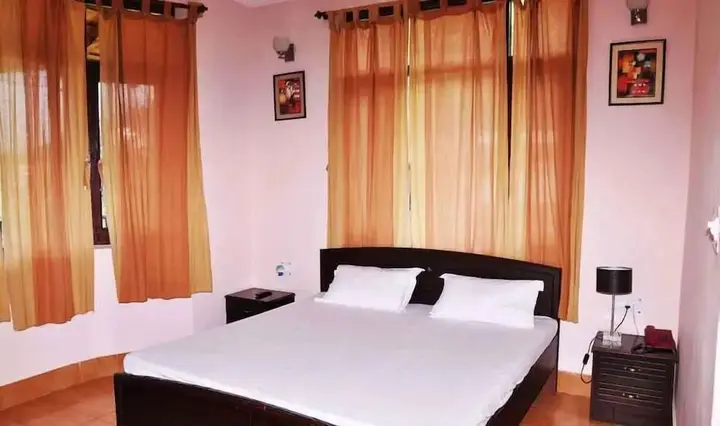 Раникхет: Sahaj Hotel