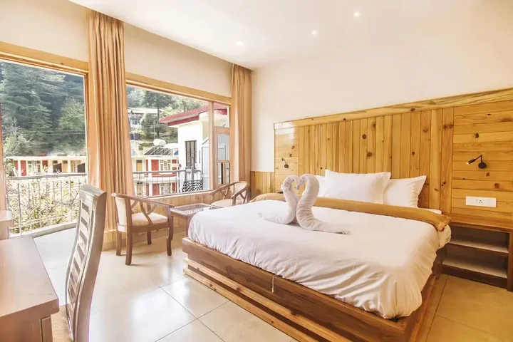 Кангра: The Lodge