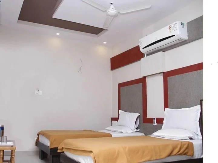 Ахмедабад: Hotel Mukund Inn