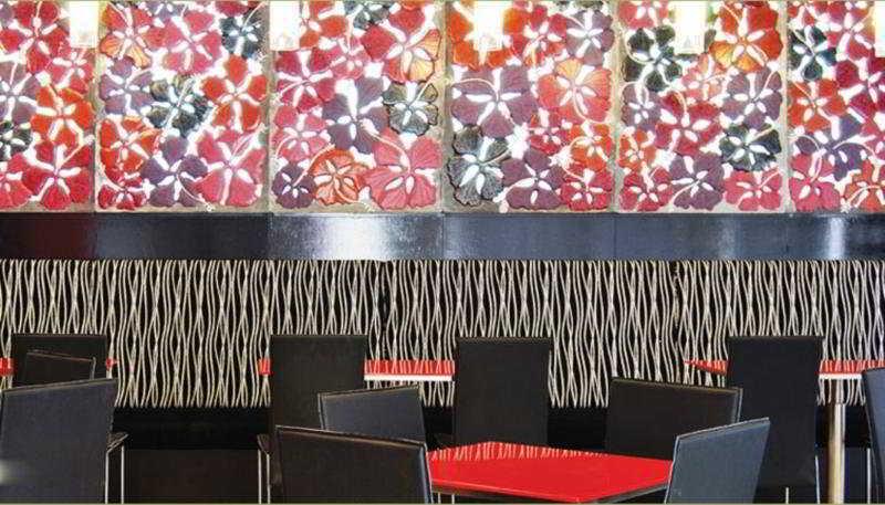 Ахмедабад: OYO 44310 Maninagar Residency