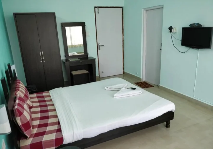 Вагатор: Yo Yo Goa - The Apartment Hotel