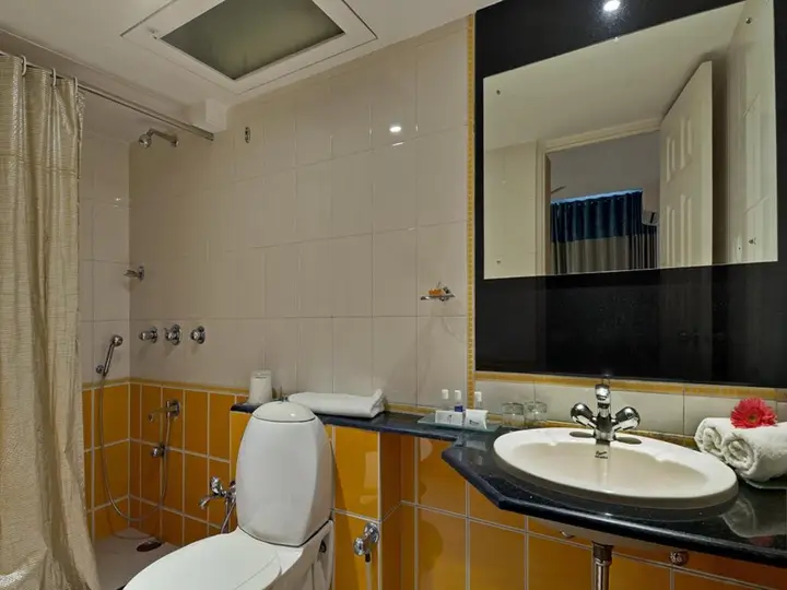 Melange Luxury Service Apartment — фото 3