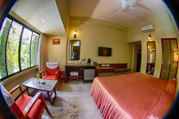 Солагампатти: Hotel Parisutham