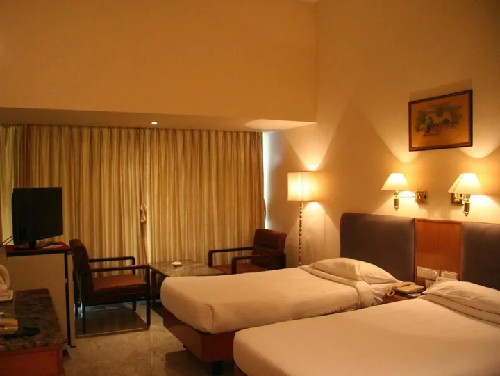 Солагампатти: Hotel Parisutham