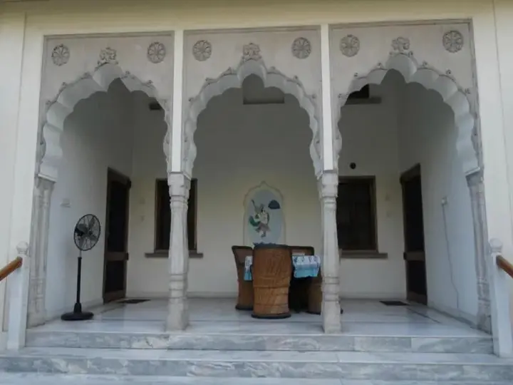 Джайпур: Dera Mandawa Hotel