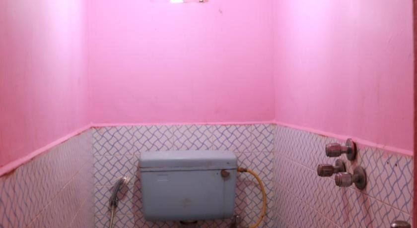 Анджуна: Guru Guest House