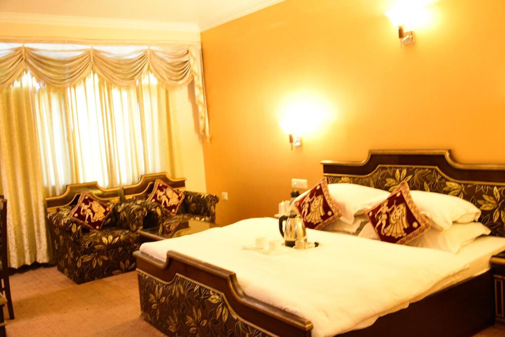 Манали: Hotel Park Paradise
