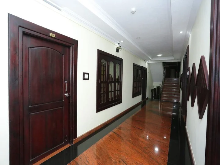 Султан-Батери: OYO 3020 Sheelisach Inn