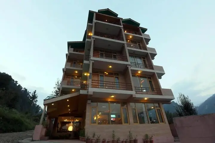 Манали: Lotus Inn River View