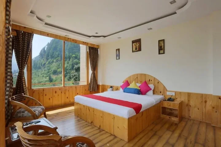 Манали: Lotus Inn River View