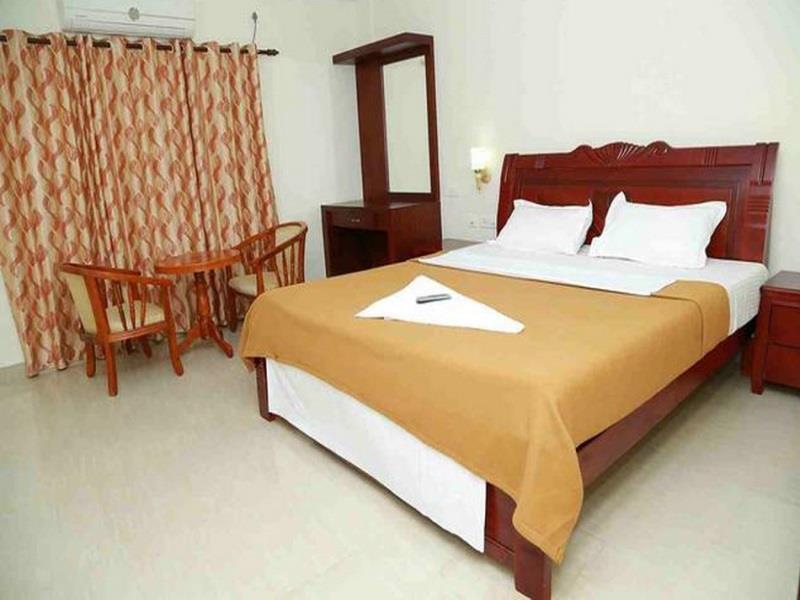 Cherthala: Thachaparambil Residency