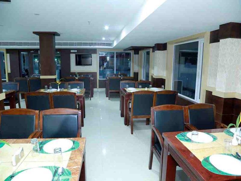 Cherthala: Thachaparambil Residency