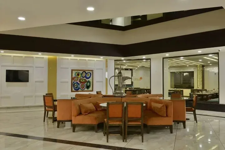 Катра: Hotel Ambassador