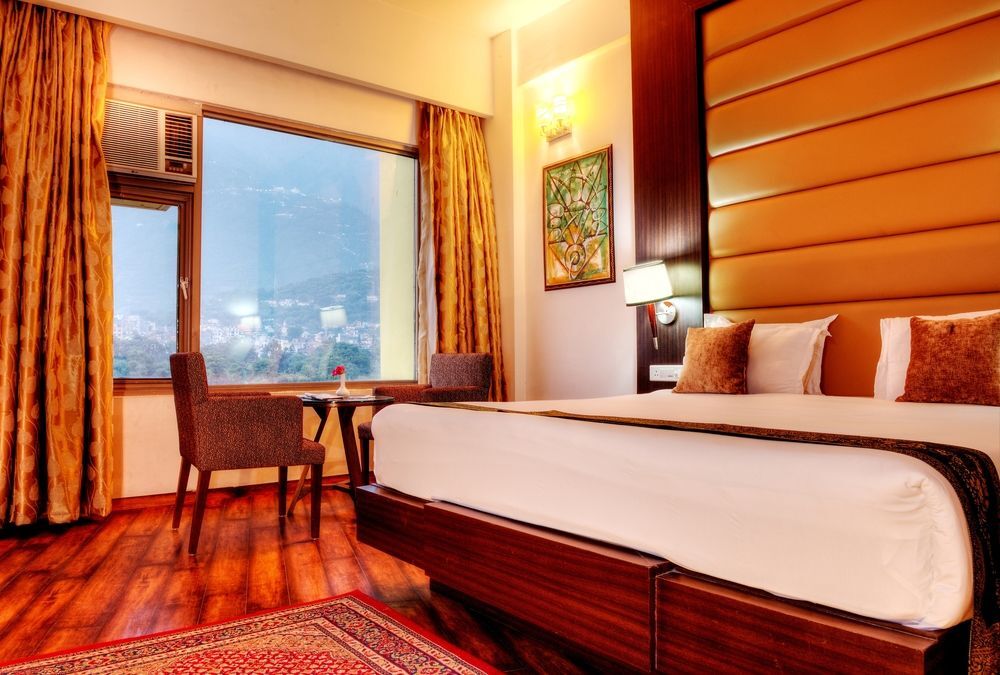 Катра: Hotel Ambassador