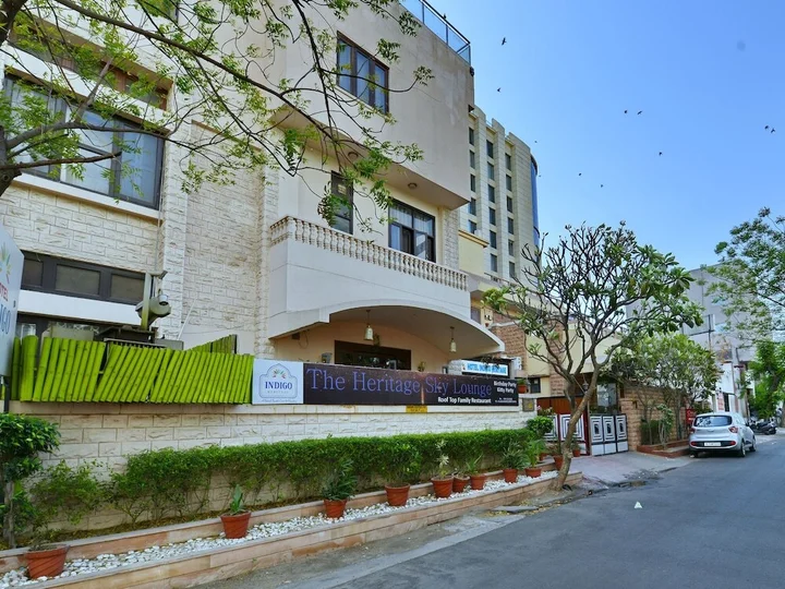 Джайпур: OYO 2072 Hotel Indigo Heritage