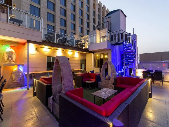Джайпур: OYO 2072 Hotel Indigo Heritage