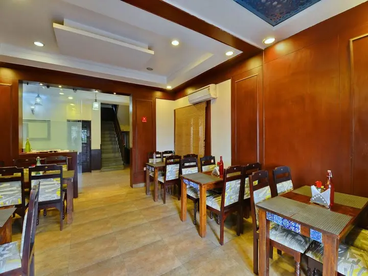 Джайпур: OYO 2072 Hotel Indigo Heritage