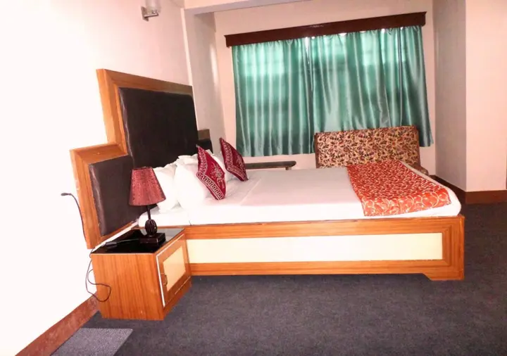 Пеллинг: North Point Hotel