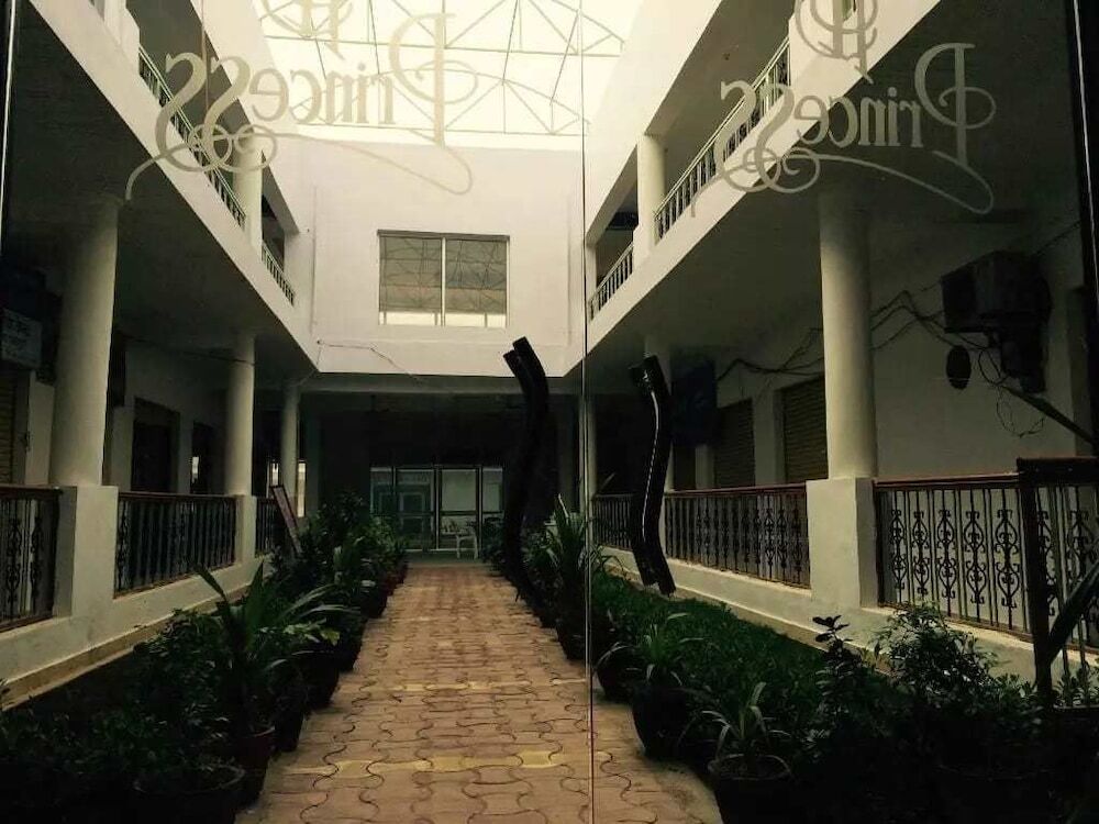 Кхаджурахо: Hotel Princess Khajuraho