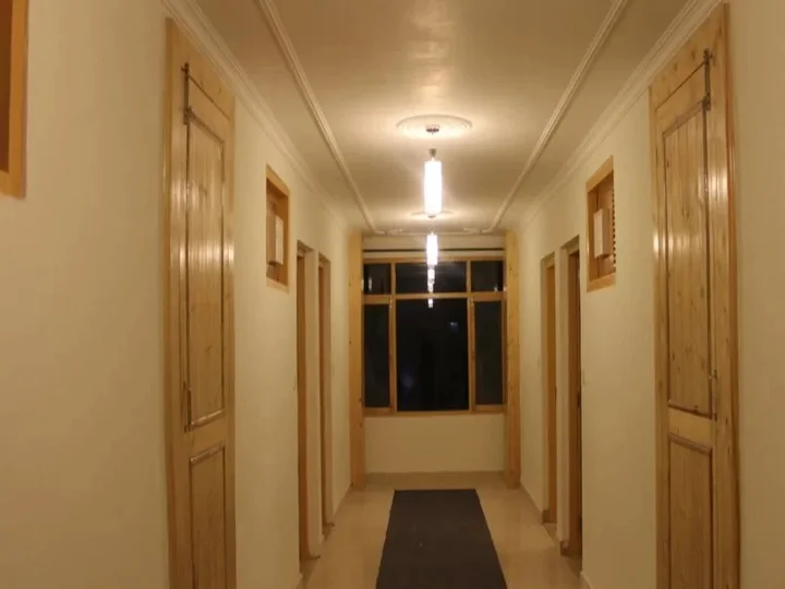 Манали: Six Seasons Hotel