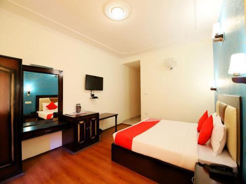 Манали: Six Seasons Hotel