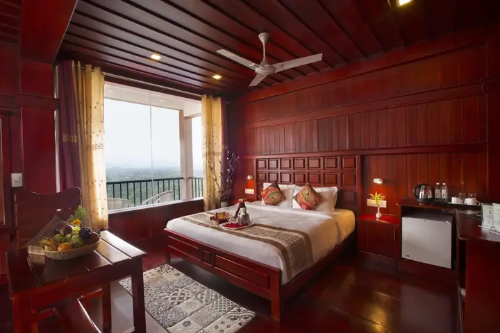 Кушалнагар: Coorg Cliffs Resort
