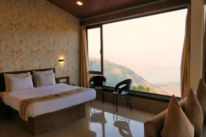 Олд-Махабалешвар: Miraya Hotel