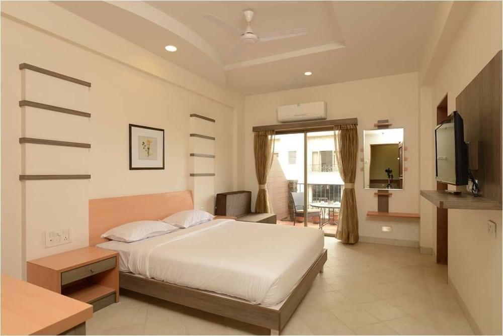 carousel image 5