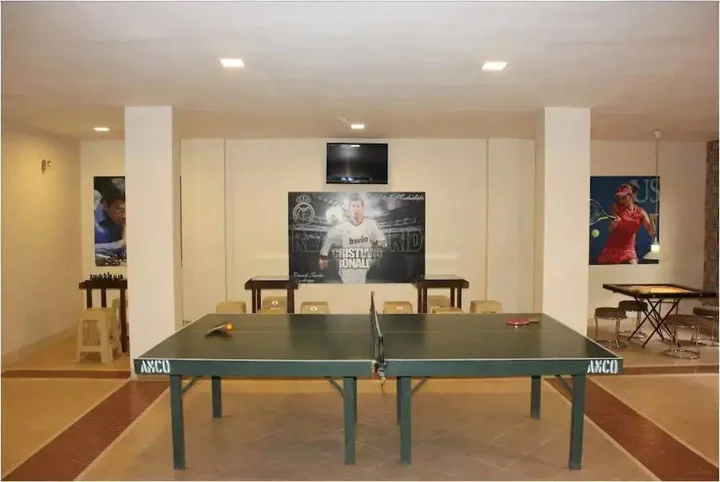 Лонавала: Crystal County Resort