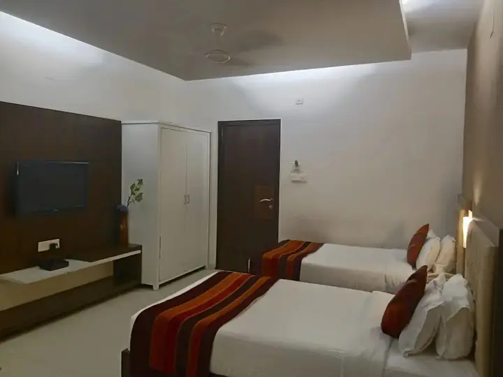 Ахмедабад: Aarohi Starz Club & Spa