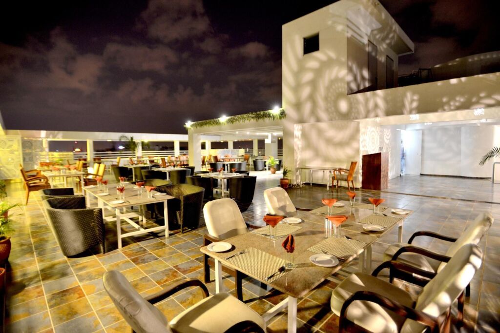 Вадодара: OYO Premium Circuit House Vadodara