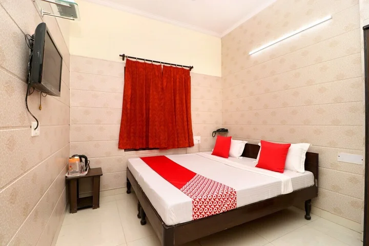 Амритсар: Hotel Mall Residency By OYO Rooms