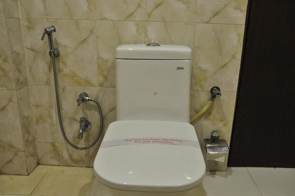 Лакхнау: OYO 1358 Hotel Crossroad