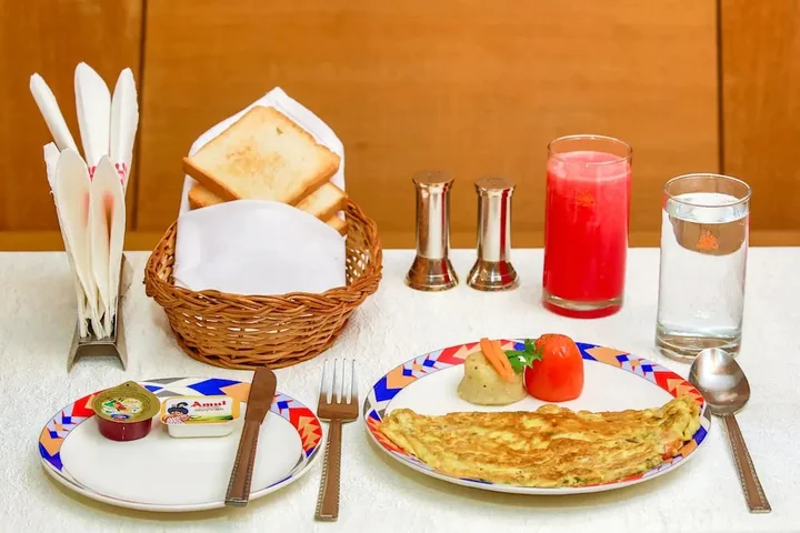 Батасингарам: Hotel Tara