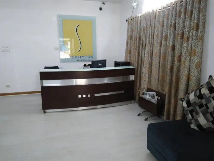 Хидерабад: Serenity Inn Elite