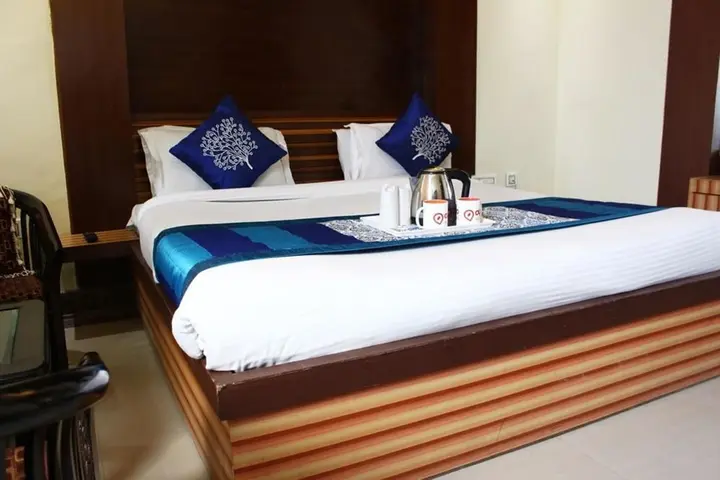 Дехрадун: OYO Premium Pacific Mall Rajpur Road