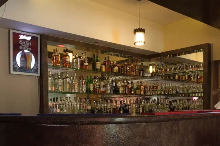Бхубанешвар: OYO 1651 Hotel Seetal